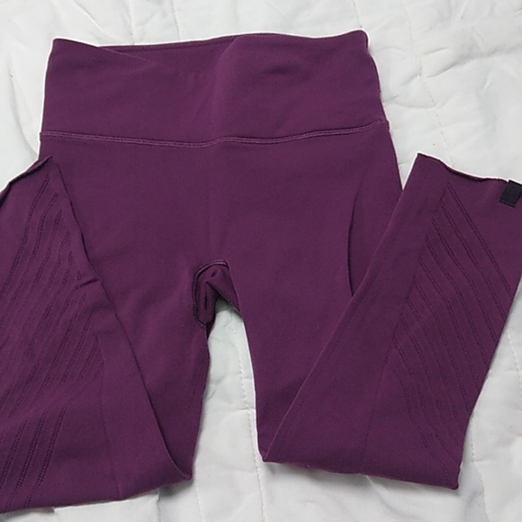 lululemon athletica Pants - LULULEMON Womens Plum Purple Cropped Raw Hem Pants Size S Stretch Gym Yoga